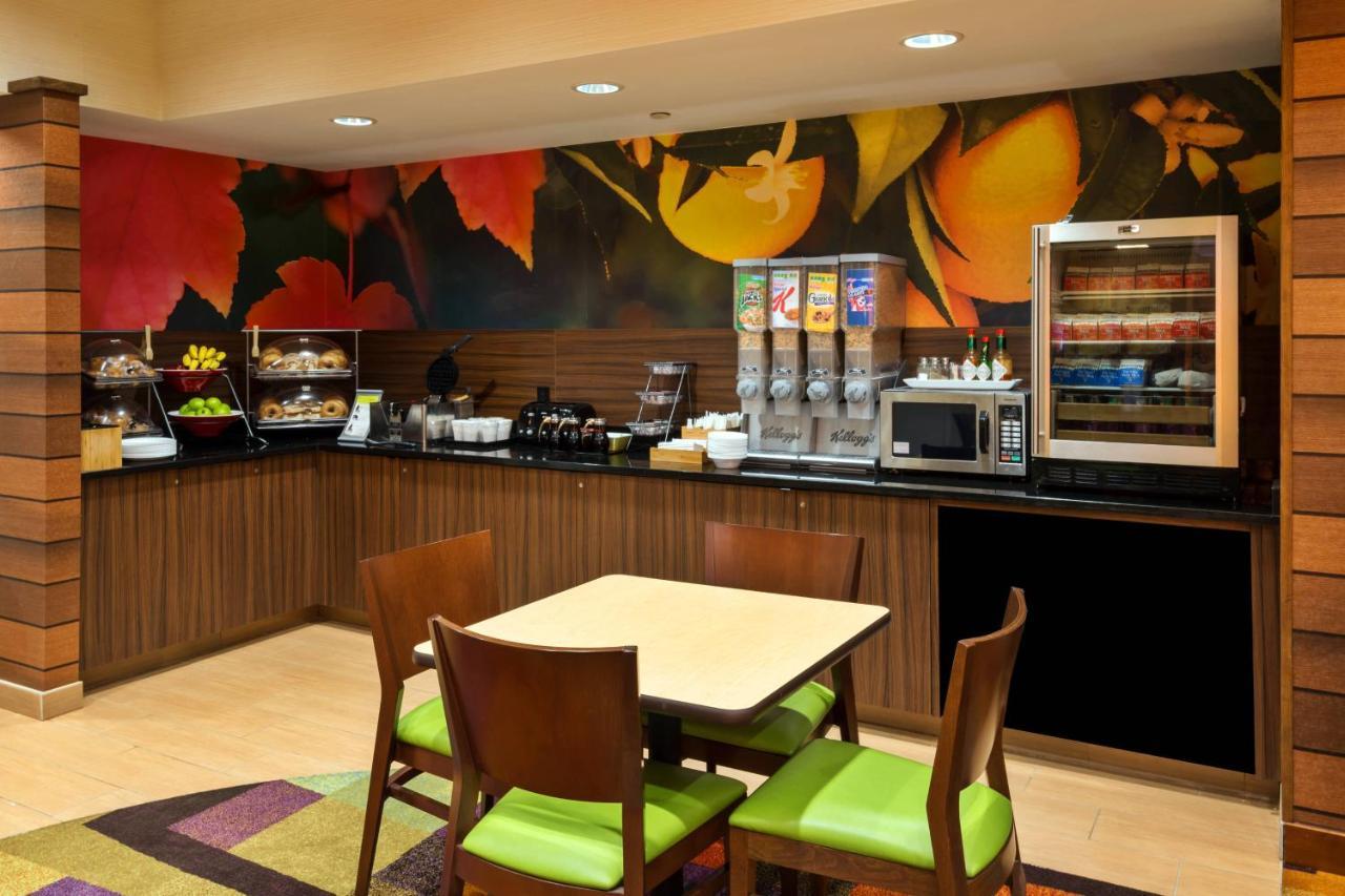 Fairfield Inn & Suites Denver Cherry Creek Екстериор снимка